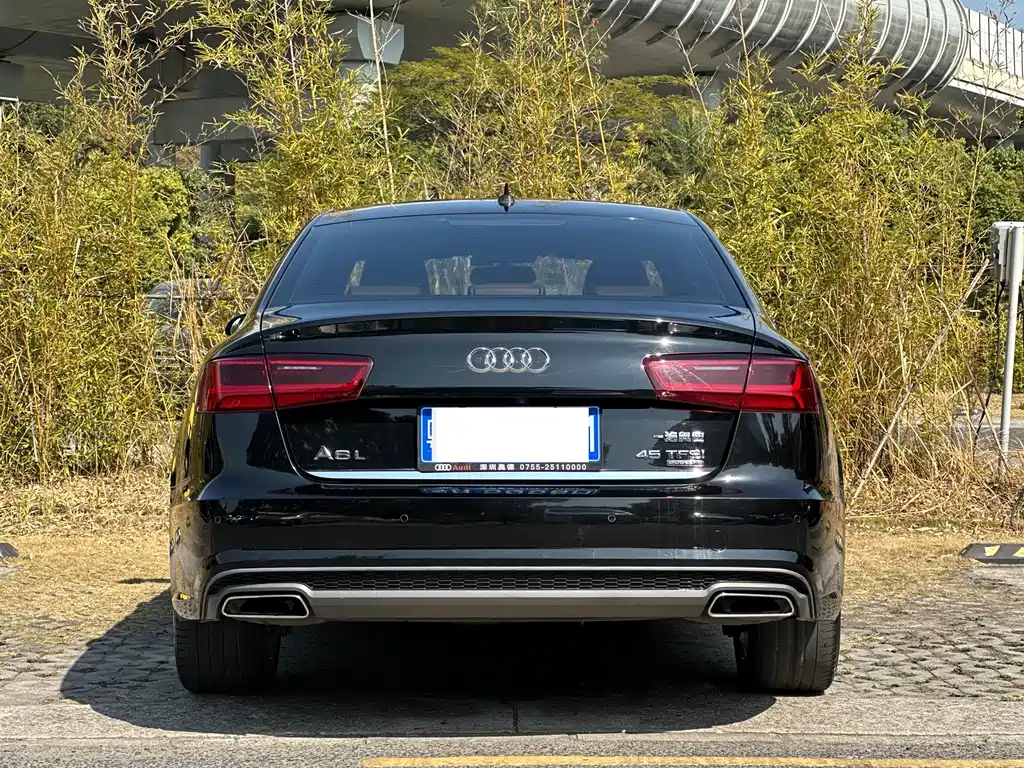 Audi A6L 2018 30th anniversary model 45 TFSI quattro sporty купить на сайте DeffCars