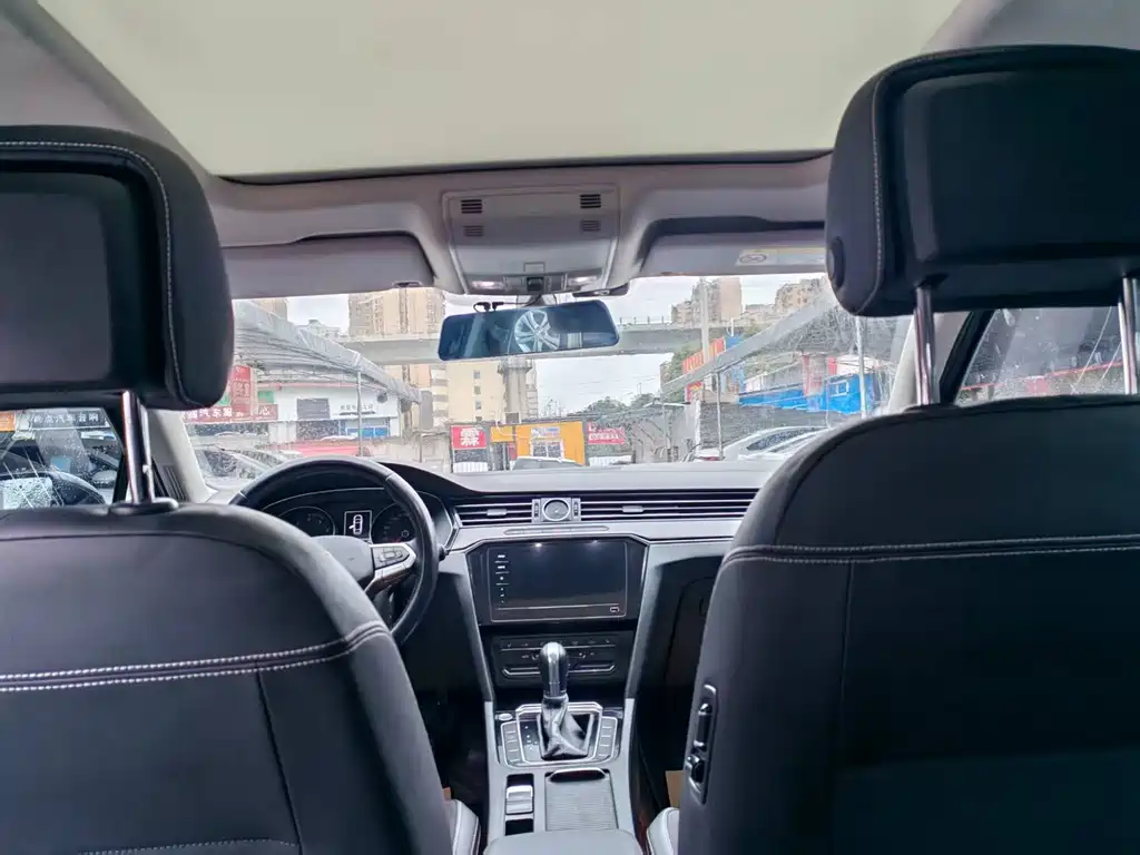 Magotan 2020 330TSI DSG leading model купить на сайте DeffCars
