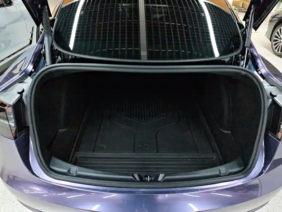 Model 3 2022 rear-wheel drive version купить на сайте DeffCars