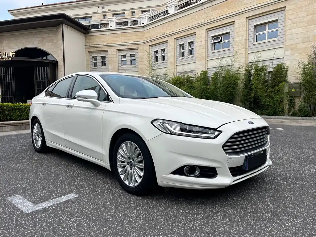 Mondeo 2013 2.0L GTDi200 luxury model купить на сайте DeffCars