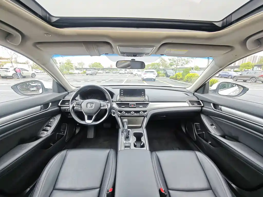 Accord 2018 260TURBO Elite Edition National V купить на сайте DeffCars