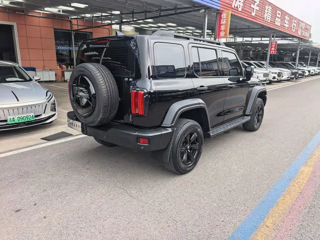 Tank 300 2021 Cross Country 2.0T Conqueror купить на сайте DeffCars
