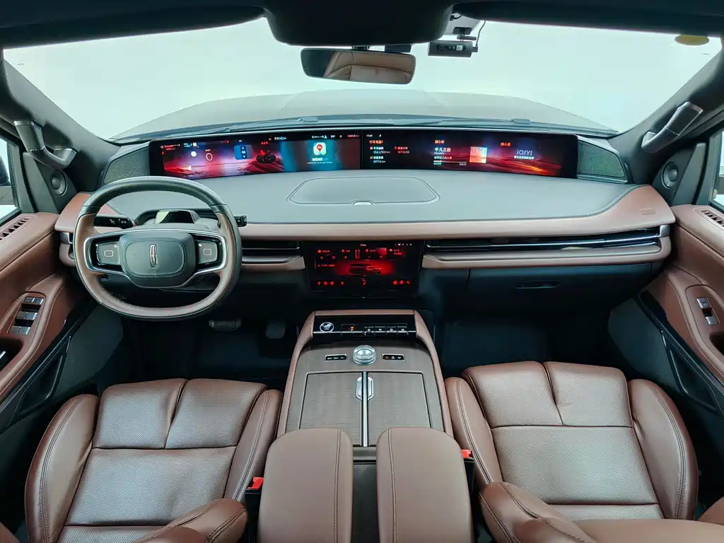 Navigator 2025 3.5T President Edition купить на сайте DeffCars