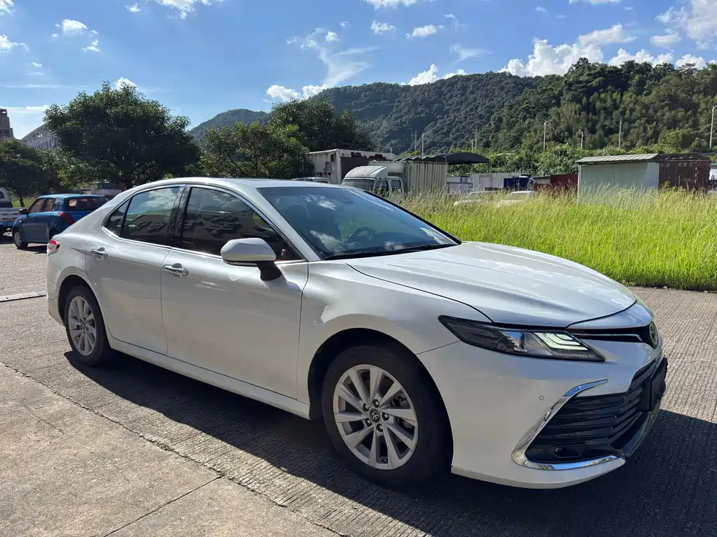 Camry 2021 2.0G Deluxe Edition купить на сайте DeffCars