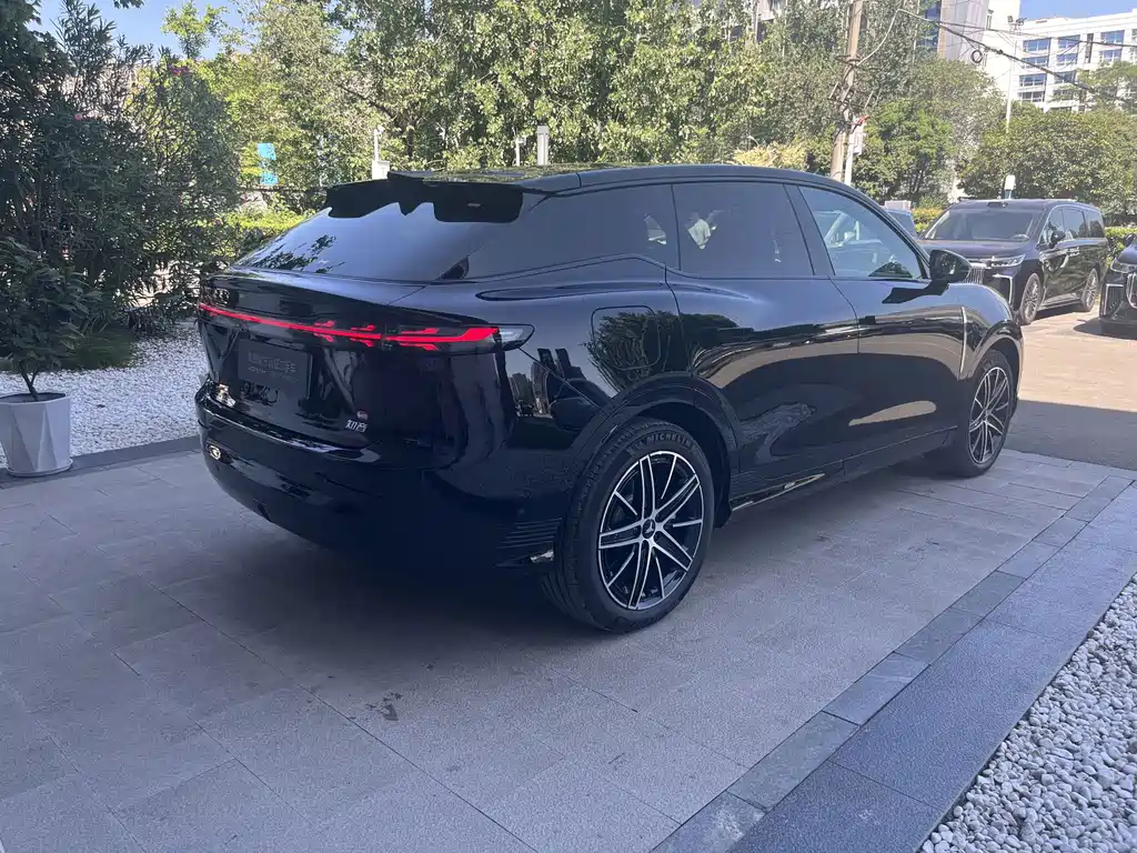 Zhiyin 2025 four-wheel drive Qiankun version купить на сайте DeffCars