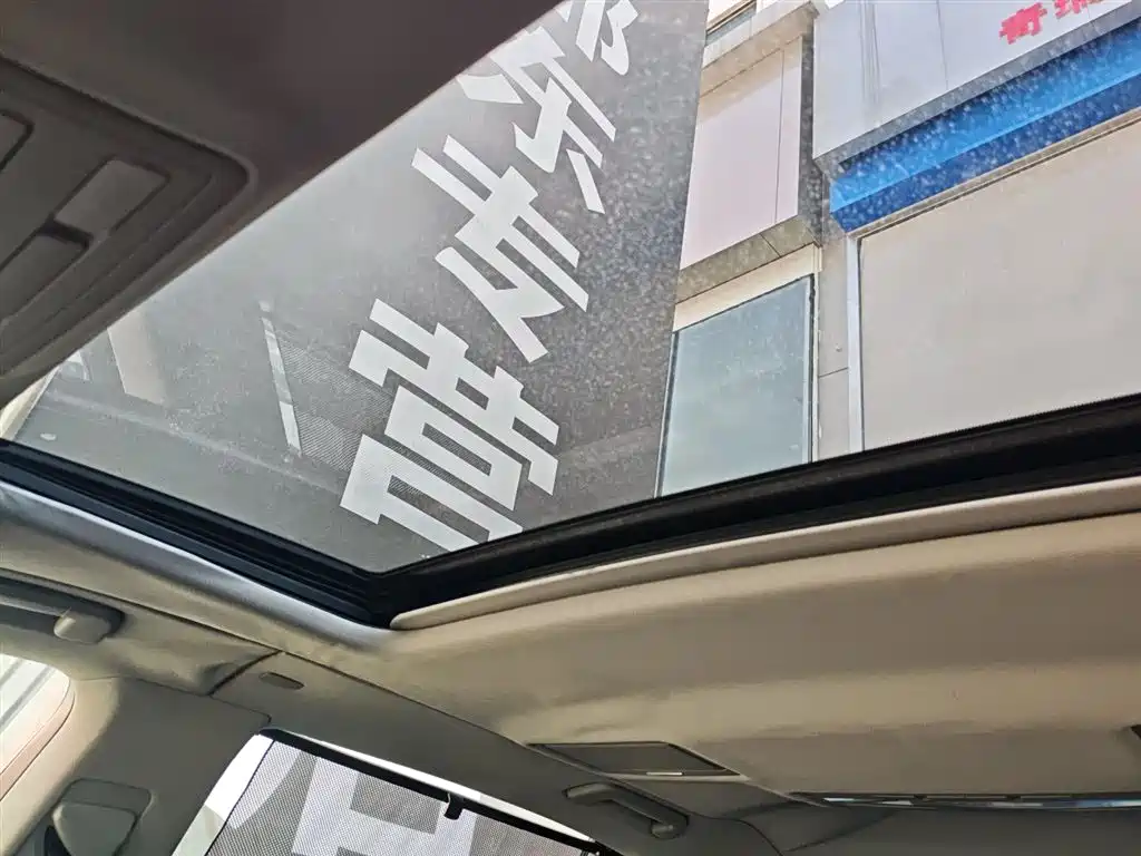 Phaeton 2015 3.0L Exclusive Edition купить на сайте DeffCars