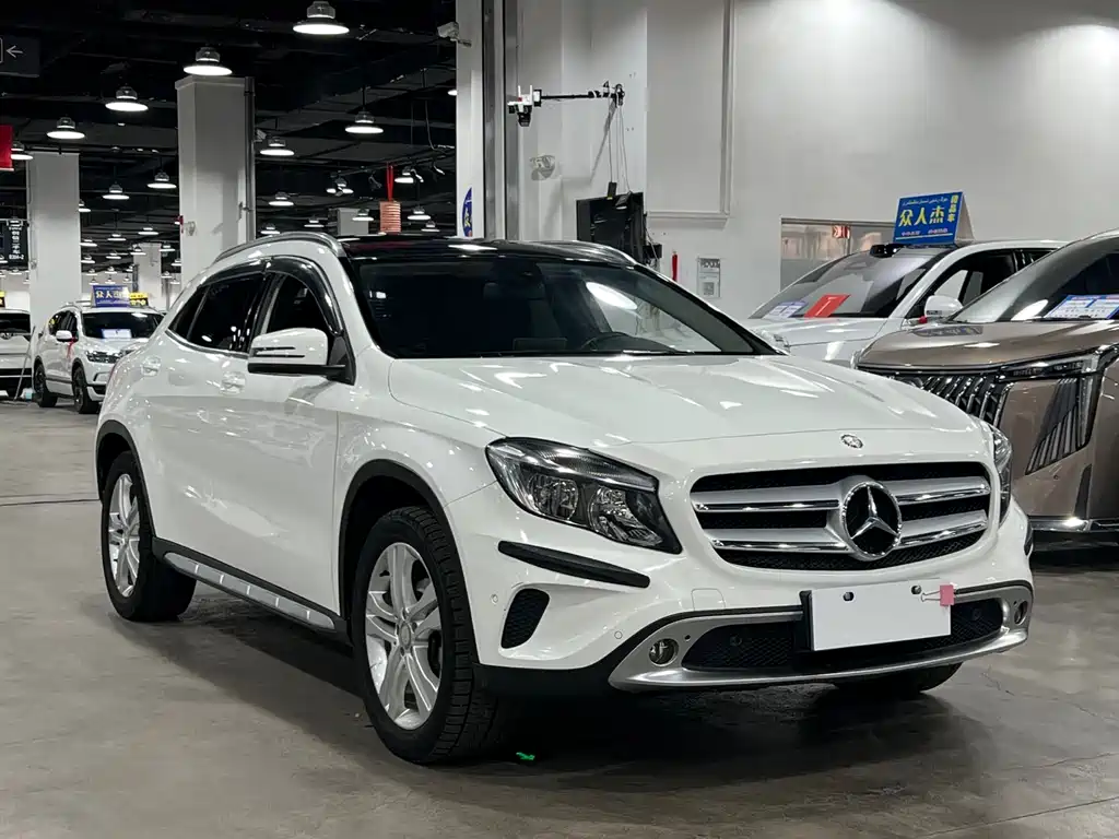 Mercedes-Benz GLA 2016 GLA 200 Dynamic купить на сайте DeffCars