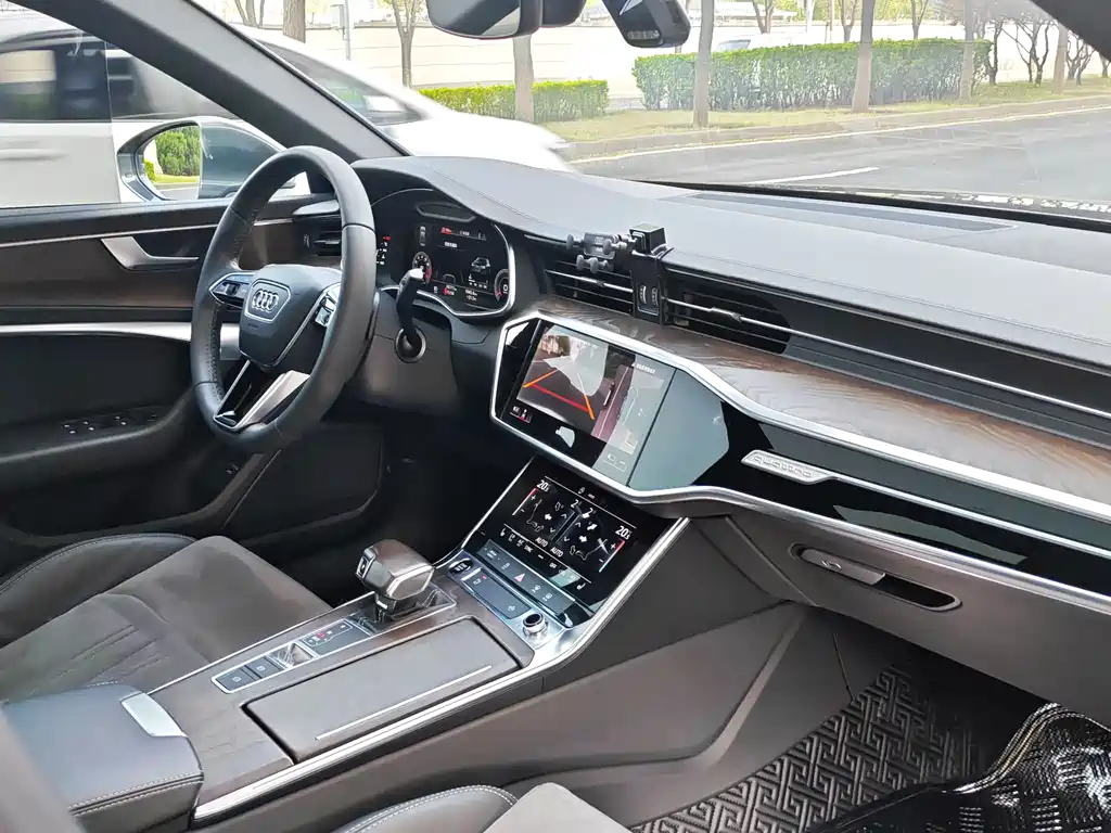 Audi A6L 2020 45 TFSI quattro premium dynamic model купить на сайте DeffCars