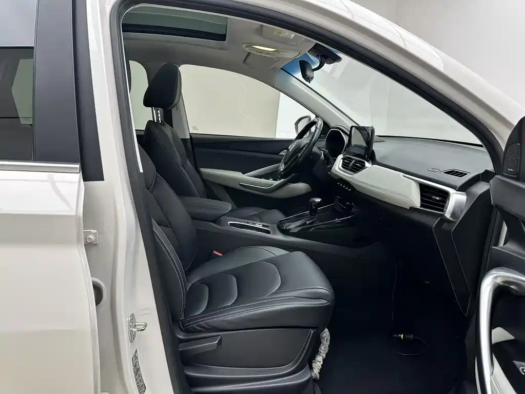 Baojun 530 2018 1.5T DCT flagship model National V купить на сайте DeffCars