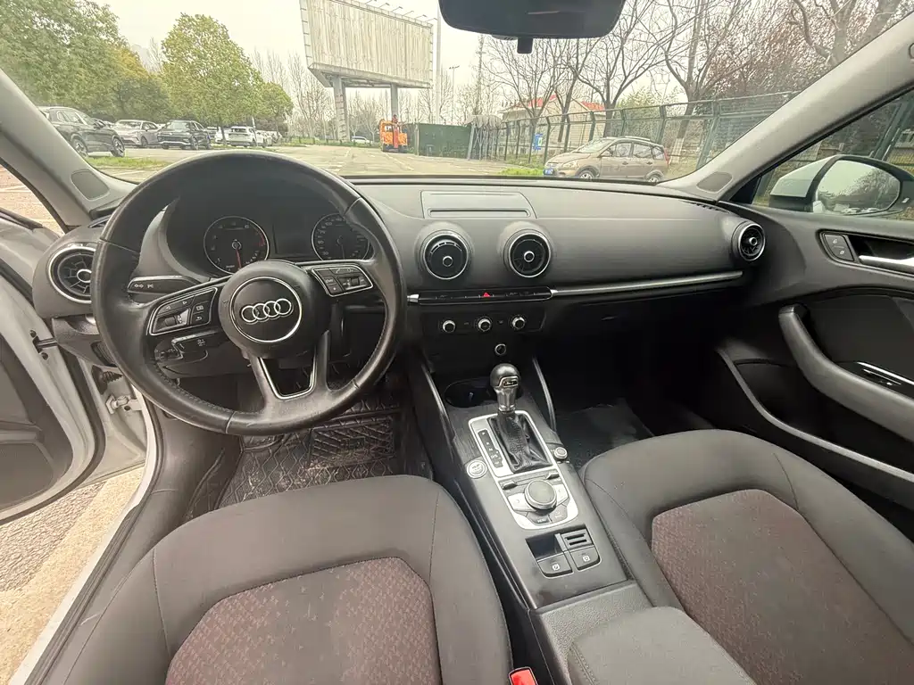 Audi A3 2020 Limousine 35 TFSI Enterprising National VI купить на сайте DeffCars