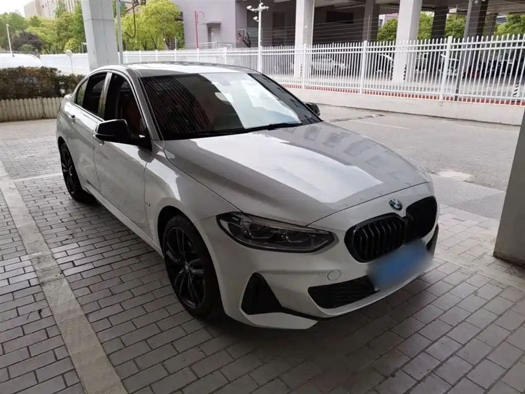 BMW 1 Series 2023 125i M Sports Night Edition купить на сайте DeffCars