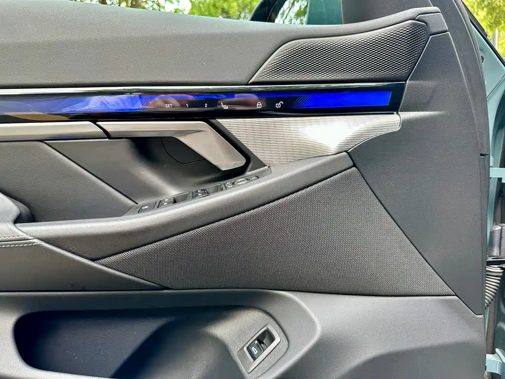 BMW 5 Series Imported 2024 525i M Sports Package купить на сайте DeffCars