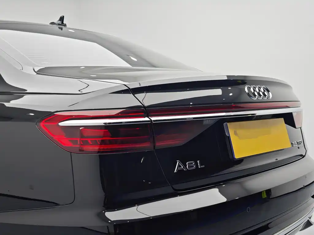 Audi A8 2021 A8L 55 TFSI quattro premium model купить на сайте DeffCars