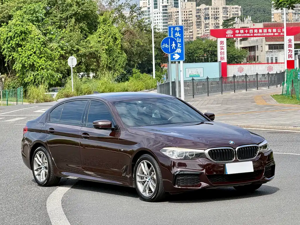 BMW 5 Series 2019 facelift 525Li M Sports Package купить на сайте DeffCars