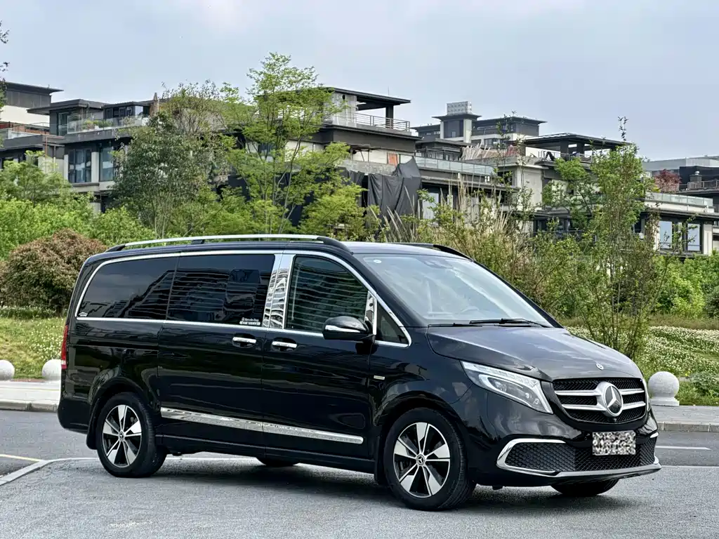 Mercedes-Benz V-Class 2021 V 260 Premium Edition купить на сайте DeffCars