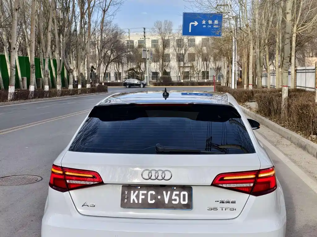 Audi A3 2020 Sportback 35 TFSI Fashion Type National VI купить на сайте DeffCars