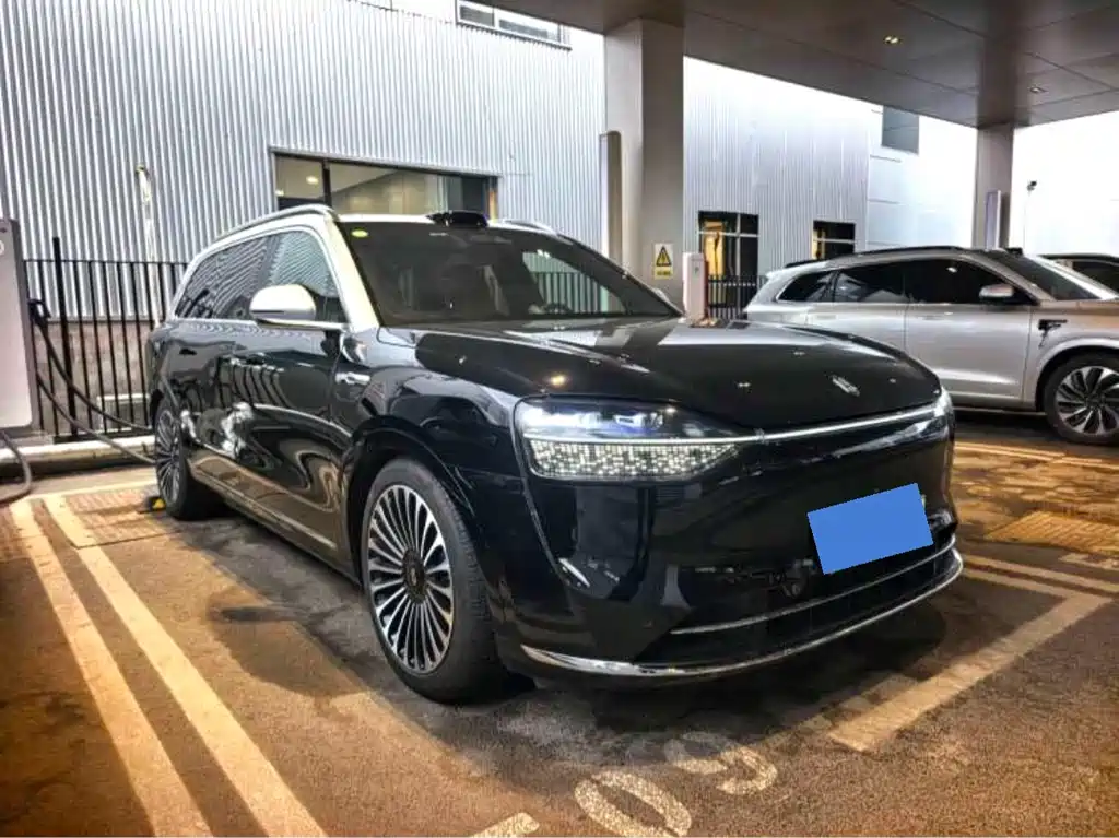 Wenjie M9 2024 extended range Ultra version 42kWh 6-seater version купить на сайте DeffCars