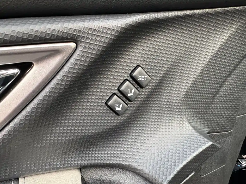 Forester 2022 2.0i AWD Deluxe Edition EyeSight купить на сайте DeffCars