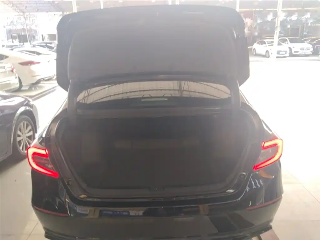 Accord 2022 Sharp Hybrid 2.0L Sharp Collar Edition купить на сайте DeffCars