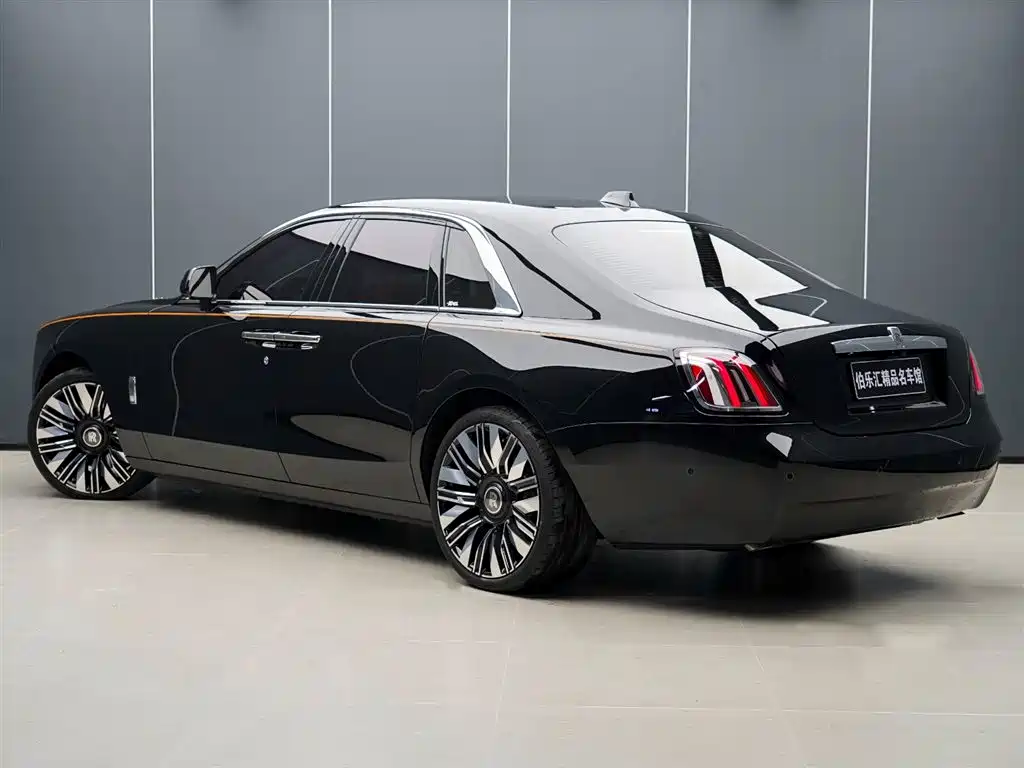 Ghost 2024 6.7T standard wheelbase version купить на сайте DeffCars