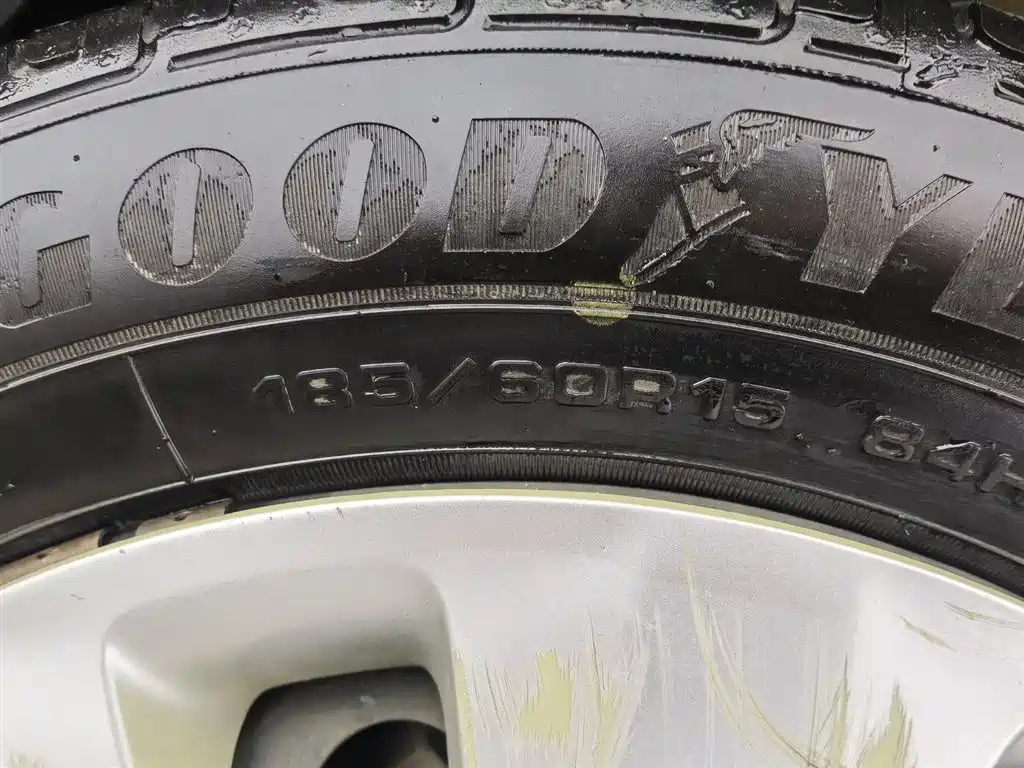 YARiS L 2017 1.5E CVT Charming Edition купить на сайте DeffCars