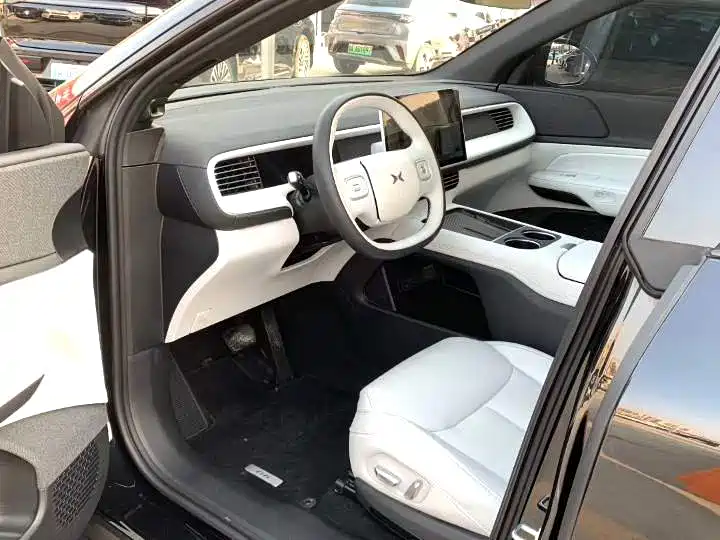 Xpeng G6 2024 Model 580 Long Battery Life Plus купить на сайте DeffCars