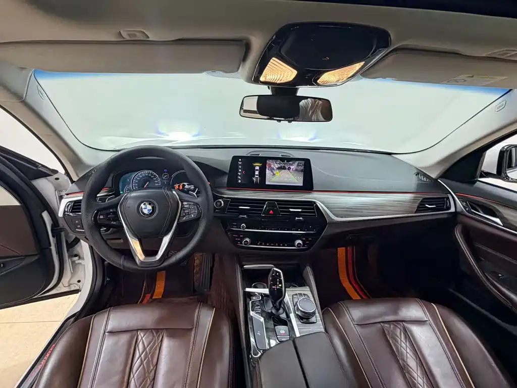 BMW 5 Series 2018 facelift 530Li xDrive luxury package купить на сайте DeffCars