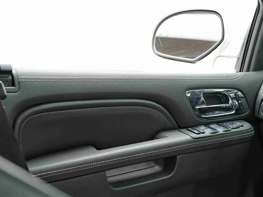 ESCALADE 2013 6.2L ESV Platinum Edition Extended Type купить на сайте DeffCars