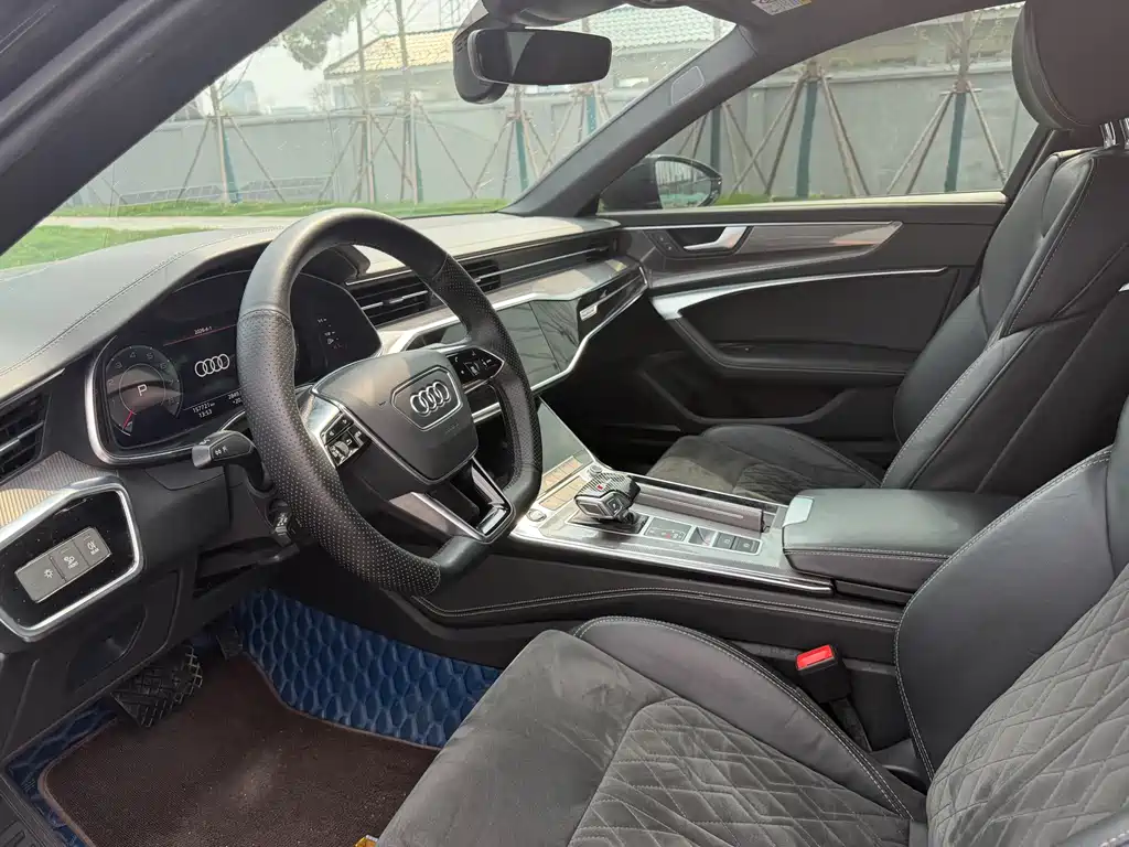 Audi A6L 2021 55 TFSI quattro exclusive dynamic model купить на сайте DeffCars