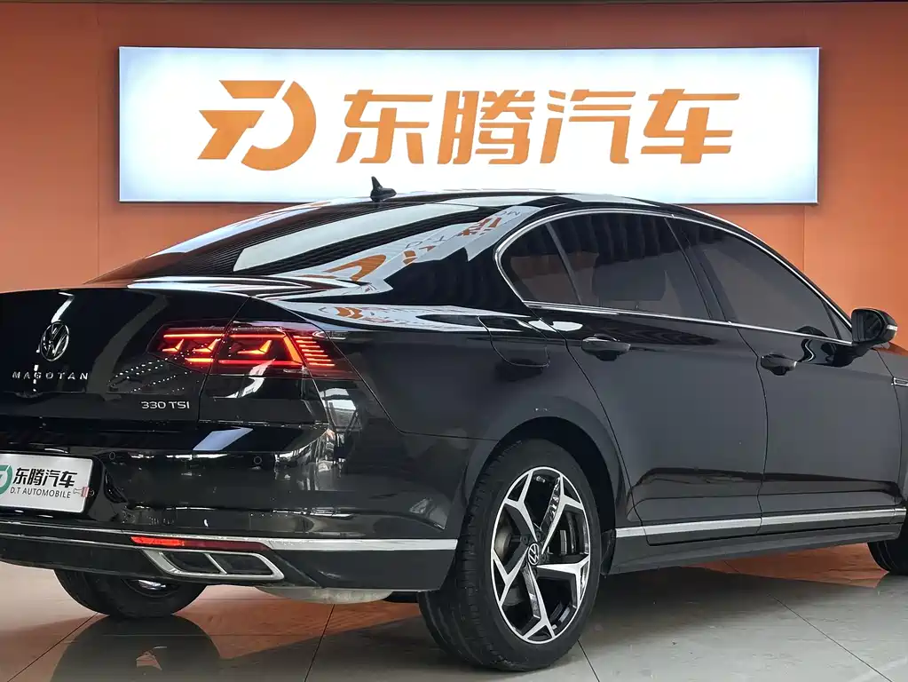 Magotan 2023 2 million commemorative edition 330TSI DSG luxury model купить на сайте DeffCars