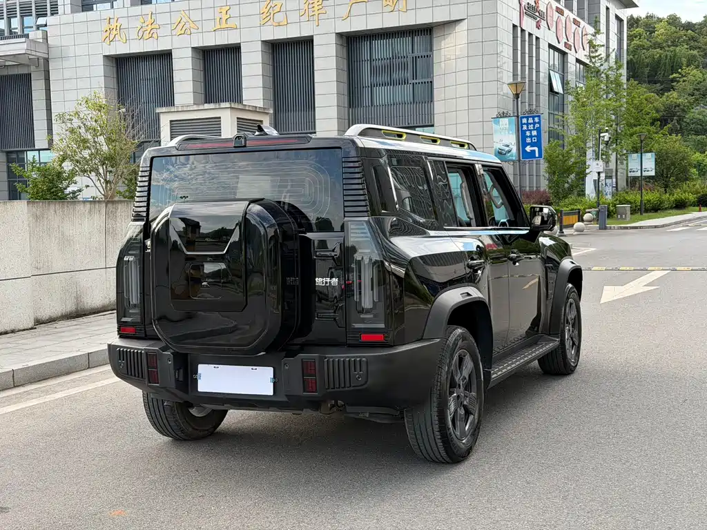 Jietu Traveler 2023 1.5T 2WD Discovery PRO купить на сайте DeffCars