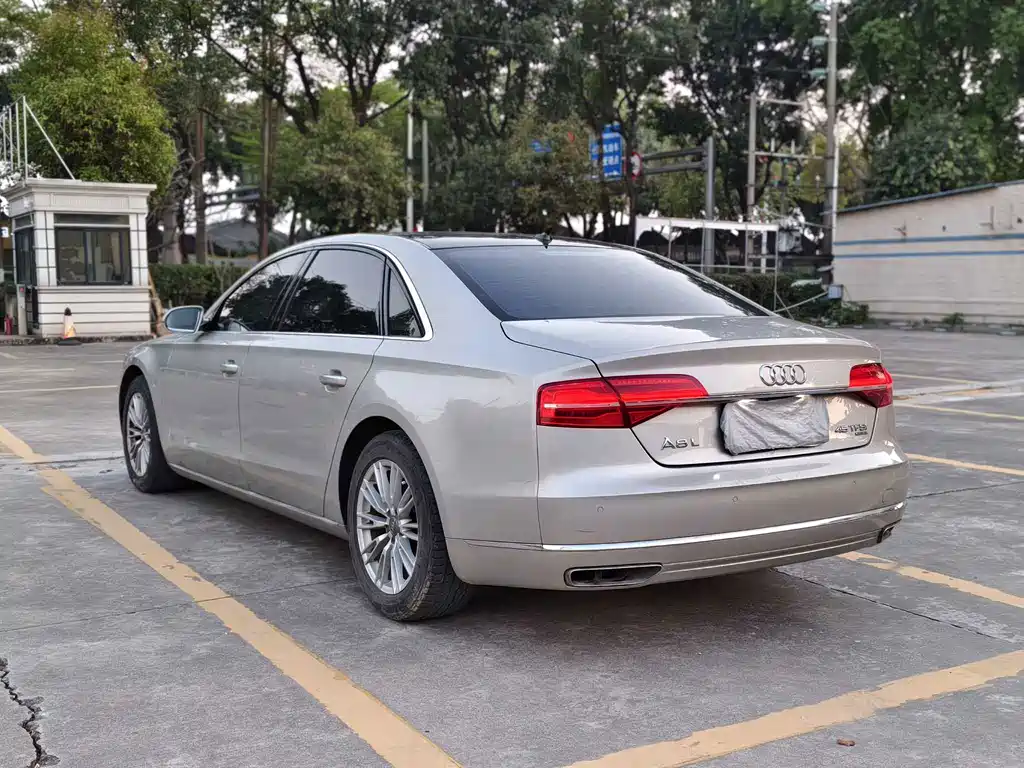 Audi A8 2014 A8L 45 TFSI quattro Comfort Edition купить на сайте DeffCars