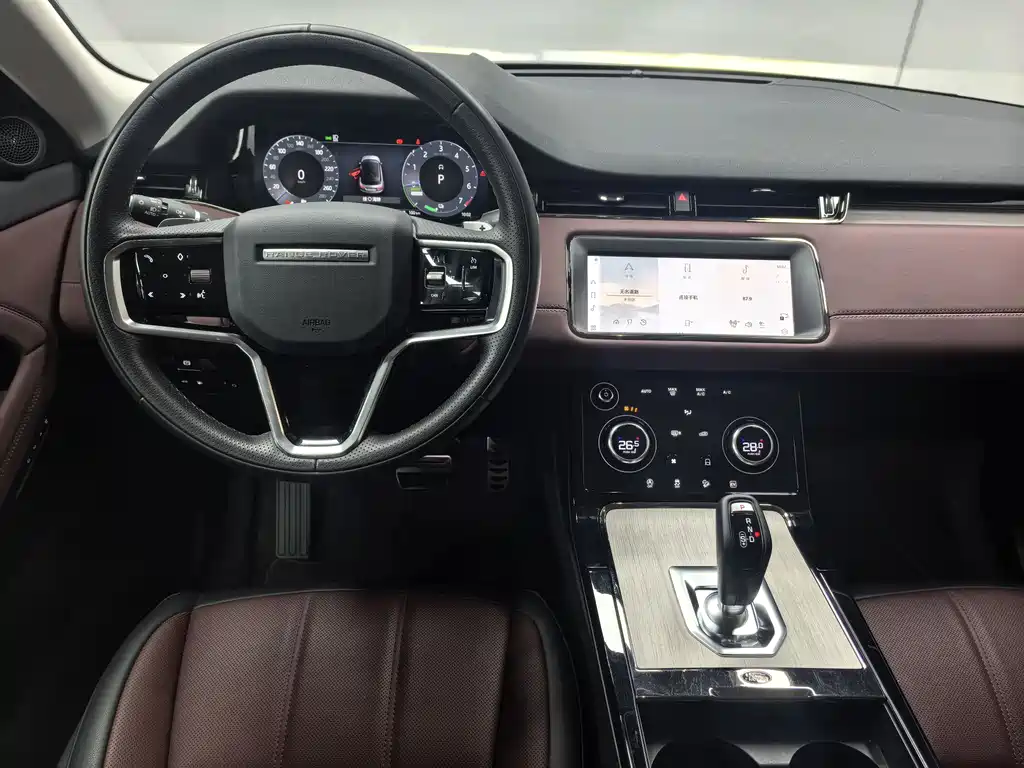 Range Rover Evoque New Energy 2023 Evoque L P300e plug-in electric hybrid version купить на сайте DeffCars