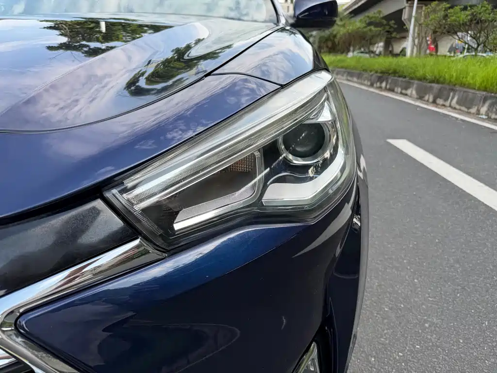 Refine S7 2018款 运动版 1.5T 自动舒适型 7座 купить на сайте DeffCars