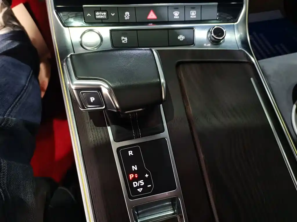 Audi A6L 2020 45 TFSI quattro premium dynamic model купить на сайте DeffCars
