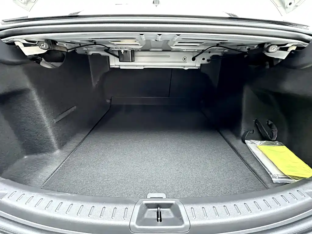 Mondeo 2022 EcoBoost 245 Extreme купить на сайте DeffCars