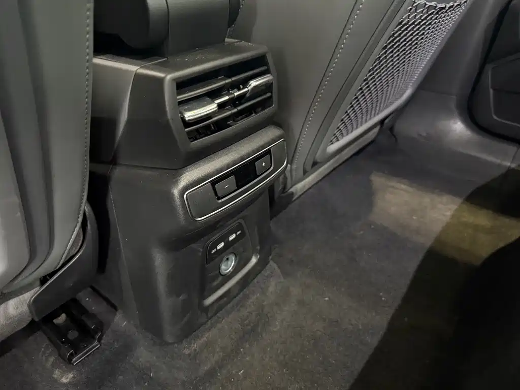 Audi Q4 e-tron 2024 40 e-tron Enactus Edition купить на сайте DeffCars