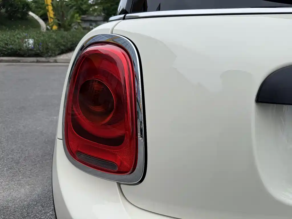 MINI 2019 1.5T ONE PLUS купить на сайте DeffCars