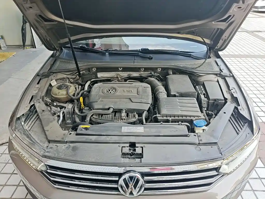 Magotan 2017 330TSI DSG luxury model купить на сайте DeffCars
