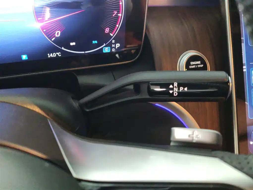 Mercedes-Benz GLC 2024 GLC 300 L 4MATIC Dynamic 5-seater купить на сайте DeffCars