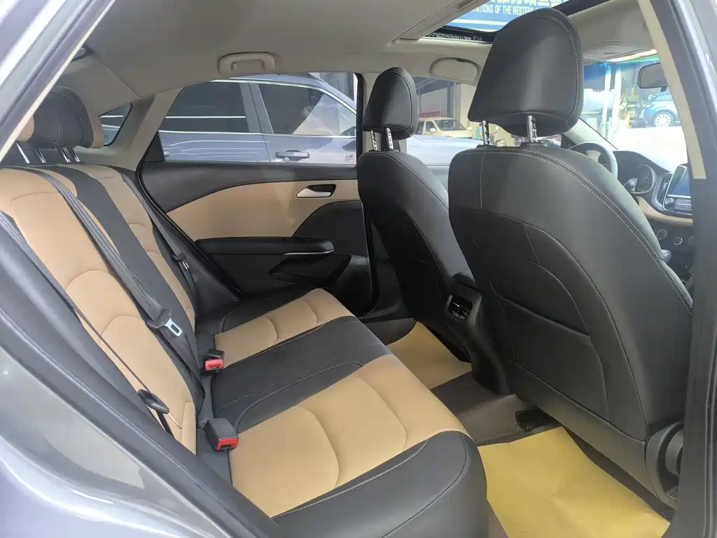 Cruze 2022 320 Automatic Sunroof Edition купить на сайте DeffCars