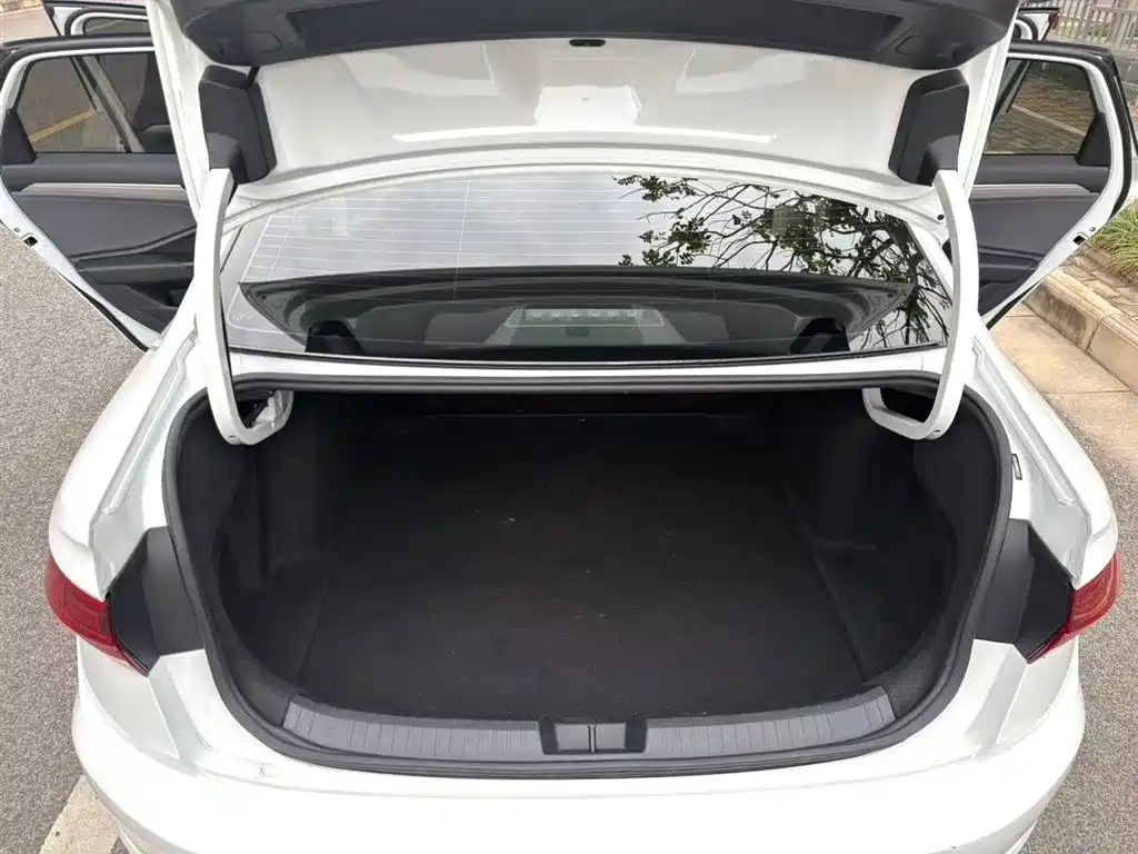 Sagitar 2021 280TSI DSG Super Edition купить на сайте DeffCars