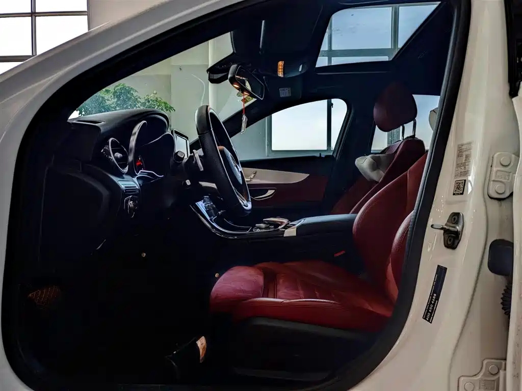 Mercedes-Benz C-Class 2018 C 200 Sports Edition купить на сайте DeffCars