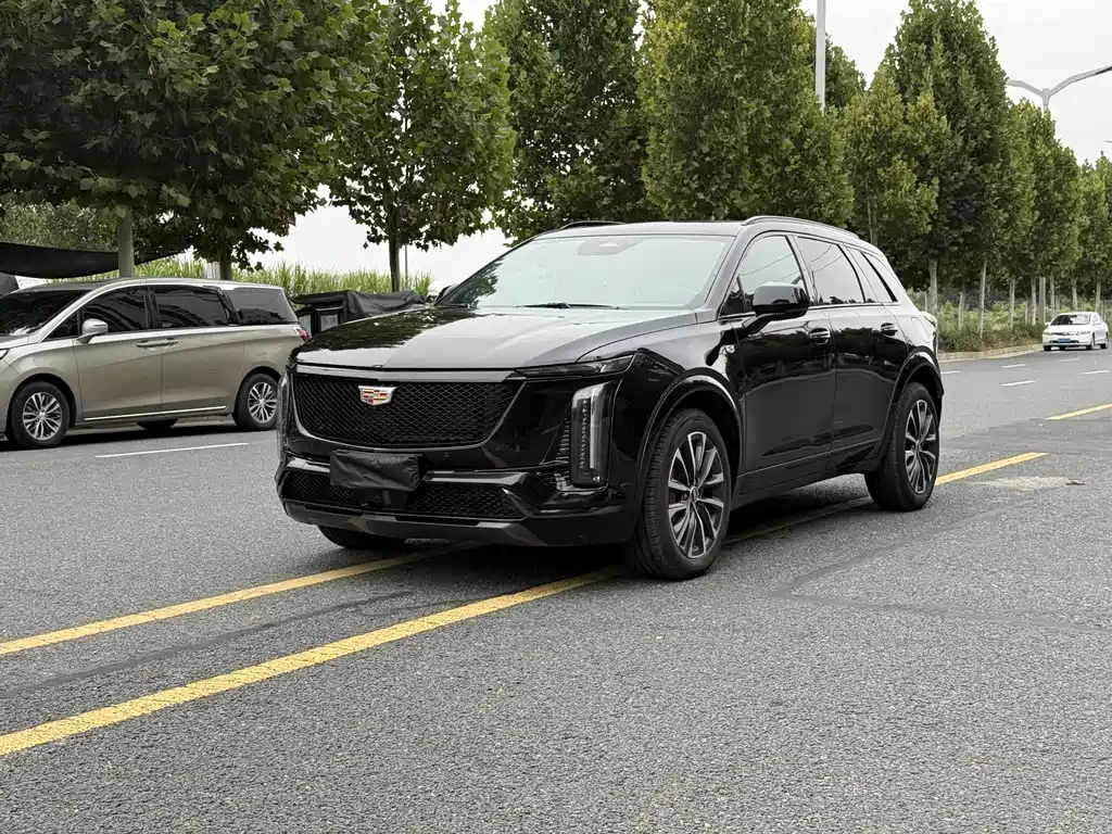 Cadillac XT5 2025 2.0T Premium Model купить на сайте DeffCars