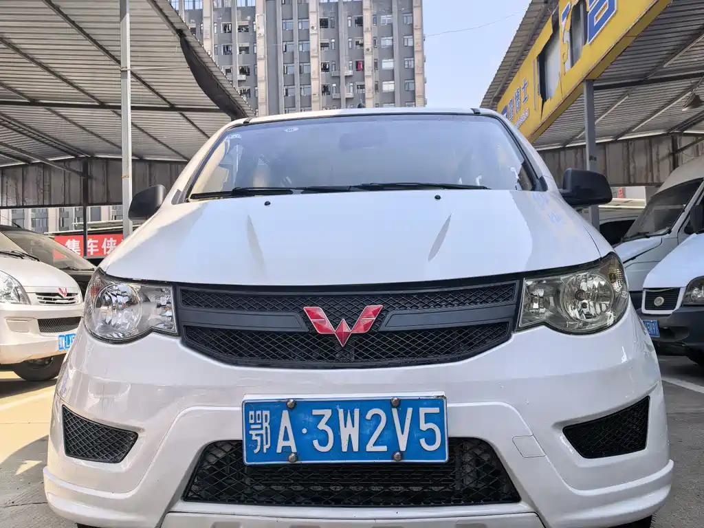 Wuling Hongguang 2020 1.2L S basic model National VI LSI купить на сайте DeffCars