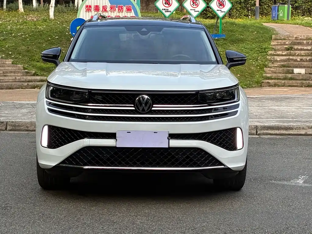 Lanxun 2023 380TSI four-wheel drive R-Line cruise version купить на сайте DeffCars