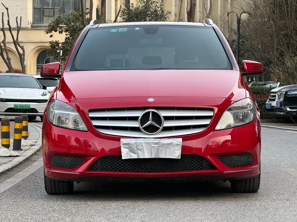 Mercedes-Benz B-Class 2012 B 180 купить на сайте DeffCars