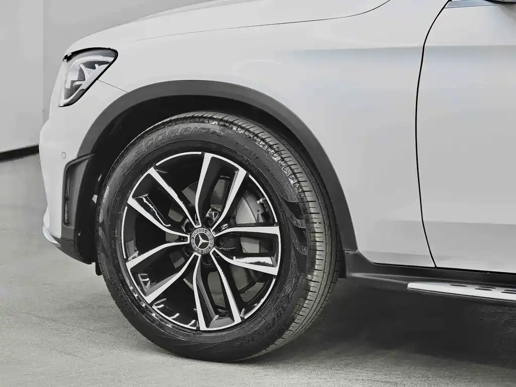 Mercedes-Benz GLC 2020 facelift GLC 300 L 4MATIC dynamic купить на сайте DeffCars