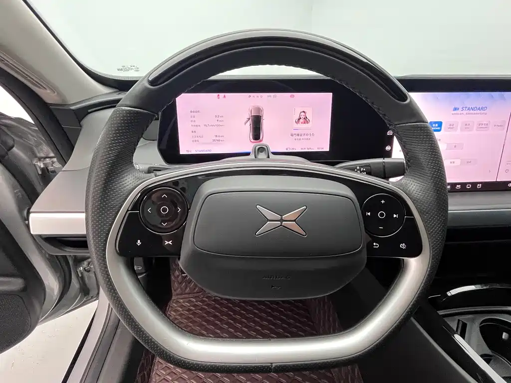 Xpeng P7 2022 model 670N+ купить на сайте DeffCars