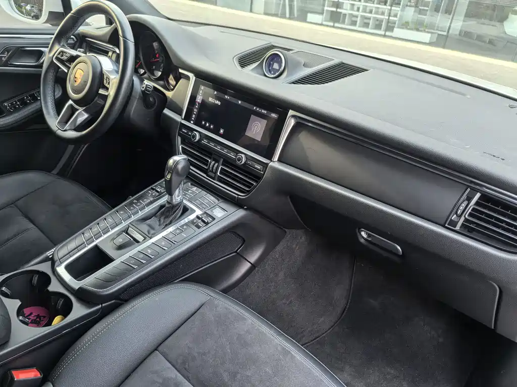 Macan 2018 Macan 2.0T купить на сайте DeffCars